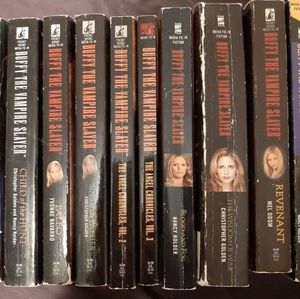 Buffy the Vampire Slayer Novels Lot of 8